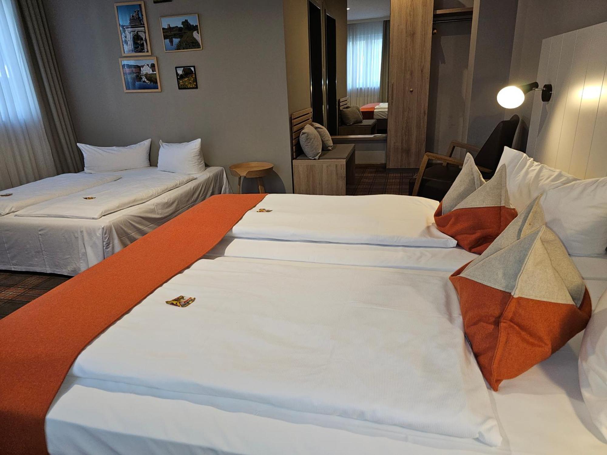 Hotel Alpha Nürnberg Exteriör bild